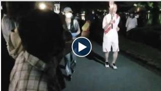 Ολυμπιακοί Αγώνες - Τόκιο: Γυναίκα προσπάθησε με... νεροπίστολο να σβήσει τη φλόγα (Δείτε βίντεο)