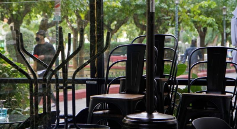Covid-19: «Λουκέτο» σε πάνω από 100 μπαρ και εστιατόρια για παραβίαση των μέτρων κατά της πανδημίας - Δείτε τα ονόματα
