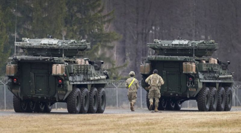 Η Ουκρανία προετοιμάζεται στρατιωτικά - Παρέλαβε πυραυλικά συστήματα Stinger και πυρομαχικά
