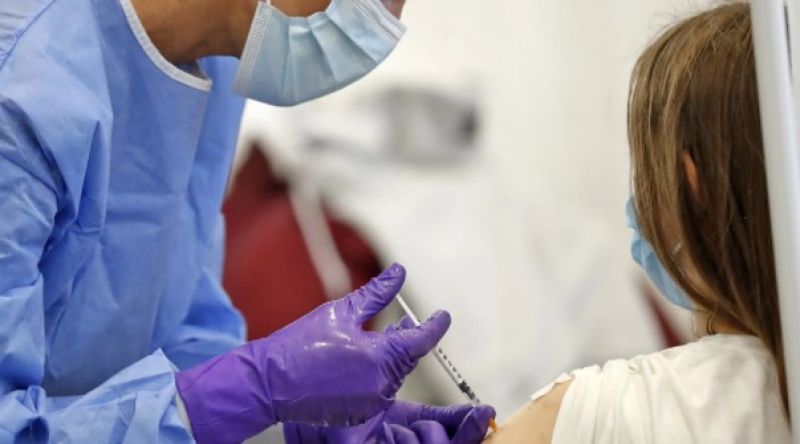Κορωνοϊός - Θεμιστοκλέους: Πάνω από 200% η αύξηση στους εμβολιασμούς