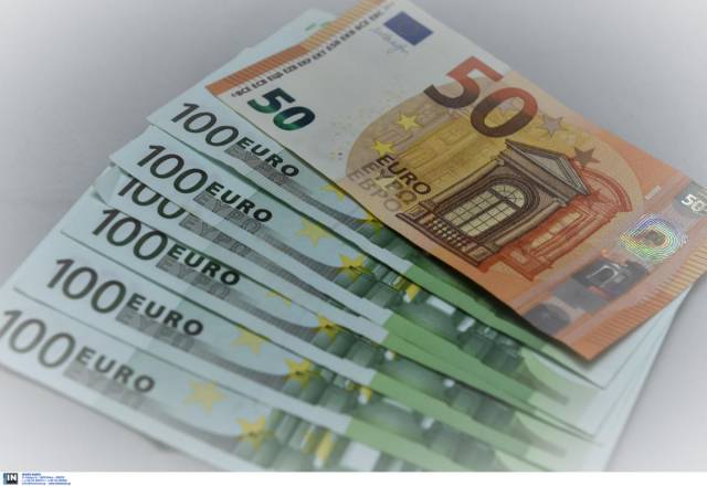 Αναδρομικά μέχρι και 3.400 ευρώ για συνταξιούχους – Τα αναλυτικά ποσά ανά κατηγορία (pics)