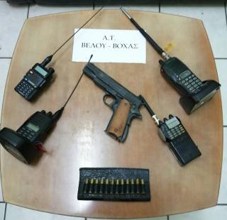 Βραχάτι: Συνελήφθη 57χρονος με πιστόλι απομίμησης replica γεμιστήρα και 12 φυσίγγια