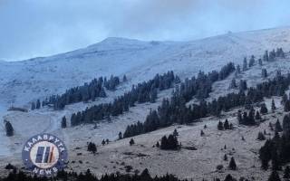 Καλάβρυτα: Έπεσαν τα πρώτα χιόνια στα ορεινά – Δείτε εικόνες