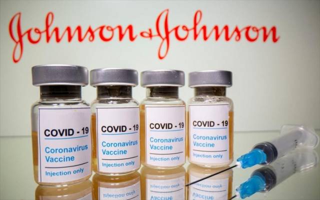 Εμβόλια: Αποκλειστικά με Johnson &amp; Johnson ο εμβολιασμός κατ’ οίκον