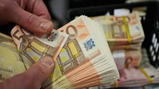 Πληρωμές που αγγίζουν το 1,2 δισ. ευρώ ξεκινά από σήμερα το υπουργείο Αγροτικής Ανάπτυξης