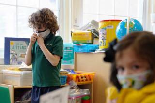 Κορονοϊός – Έρευνα: Ακόμη και τα παιδιά μπορεί να νοσούν για μήνες με επίμονα συμπτώματα