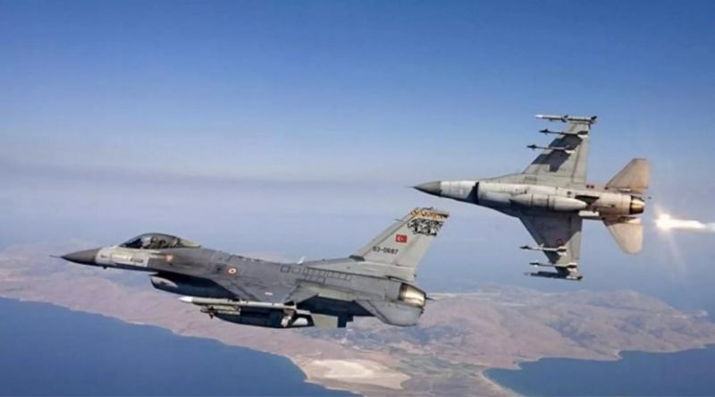Τέσσερις εμπλοκές με τουρκικά F-16 και ελικόπτερα πάνω από το Αιγαίο