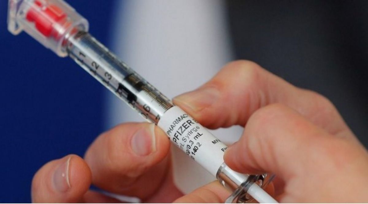 Ανοίγει η πλατφόρμα για τα επικαιροποιημένα εμβόλια Pfizer