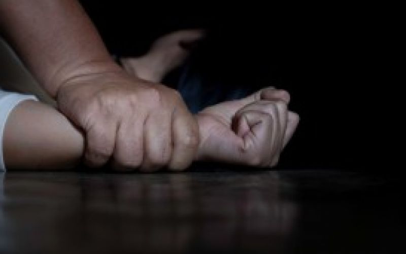 Αποκαλύψεις φρίκης για το βιασμό ανήλικης από τον πατέρα της – «Μαρτύριο 3 φορές την εβδομάδα»