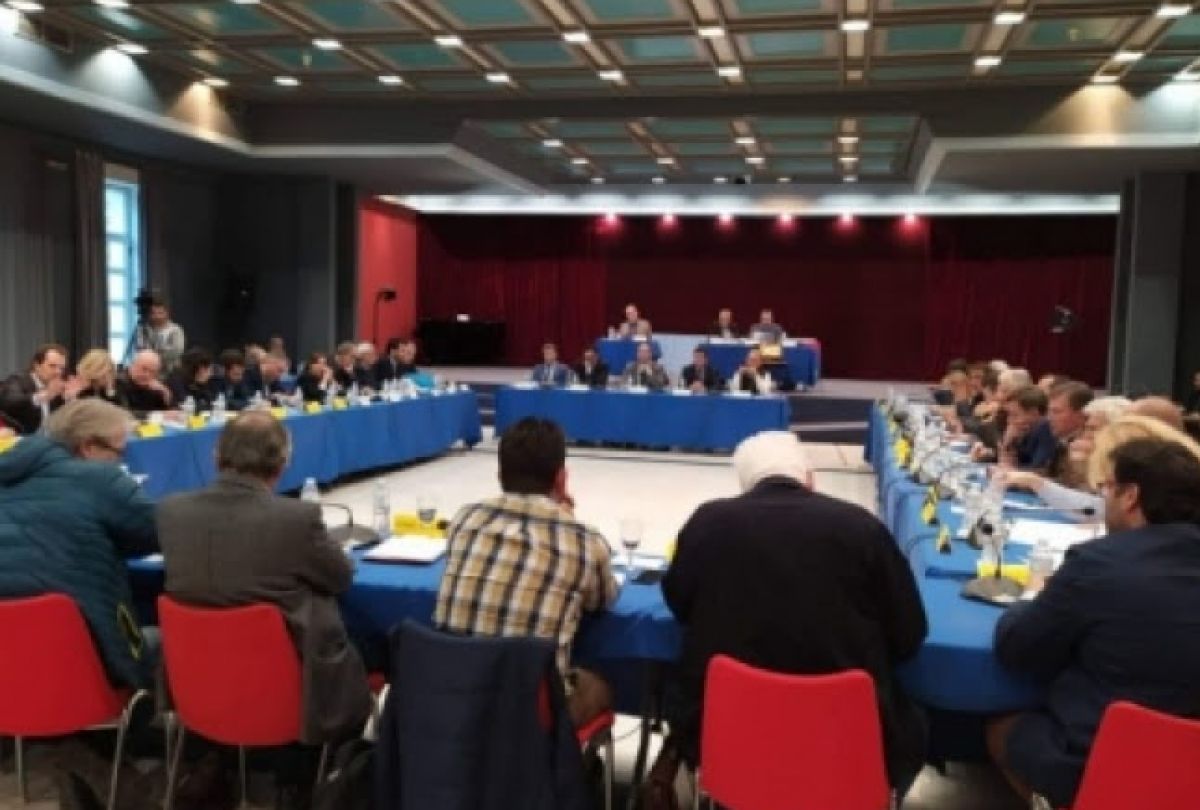 Δείτε ζωντανά την 9η τακτική συνεδρίαση του Περιφερειακού Συμβουλίου Πελοποννήσου