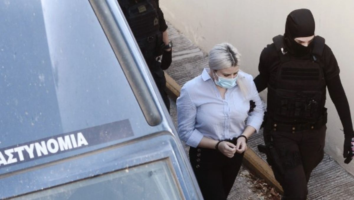 Επίθεση με βιτριόλι: Το δικαστήριο ανακοινώνει εντός της ημέρας την απόφαση για την Έφη Κακαράντζουλα